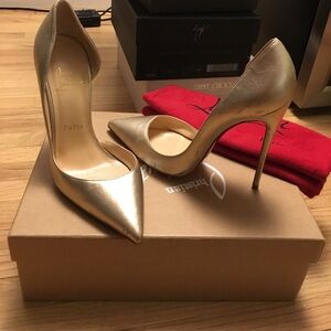 Christian Louboutin IRIZA 120 size 6